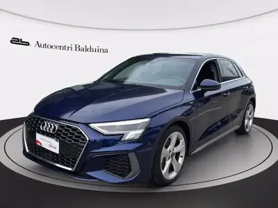 Usata Audi A3 S-Line 150 CV (110 kW) 2024 Blu Berlina