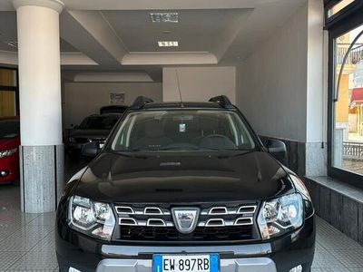 Usata Dacia Duster Ambiance 105 CV (77 kW) 2014 Grigio SUV