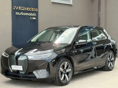 Usata BMW iX 102 kW (139 CV) 2023 Nero SUV