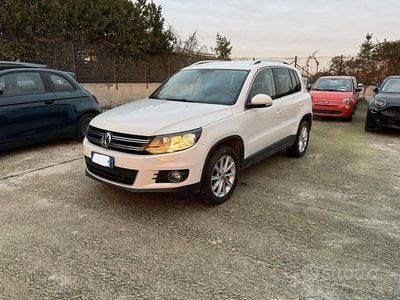 Usata VW Tiguan Business 140 CV (102 kW) 2015 Bianco SUV
