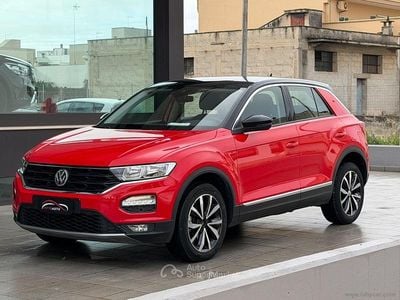 Begagnad VW T-Roc Business 116 HK (85 kW) 2020 Röd SUV
