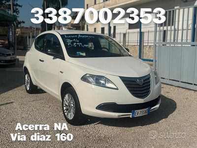 Usata Lancia Ypsilon Gold 85 CV (62 kW) 2014 Bianco Utilitaria