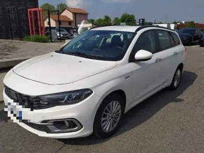 Usata Fiat Tipo Business 131 CV (96 kW) 2022 Bianco Station wagon