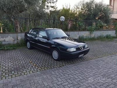 Usado Alfa Romeo 33 90 CV (66 kW) 1991 Azul Berlina