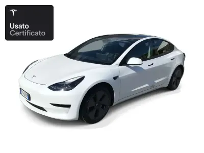 Usata Tesla Model 3 RWD 219 kW (299 CV) 2021 Pearl white multicoat Berlina