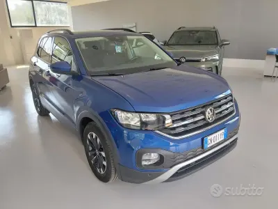 Usata VW T-Cross Style 95 CV (69 kW) 2023 Marrone SUV