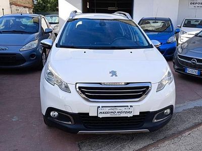 Usata Peugeot 2008 Allure 92 CV (67 kW) 2014 Bianco SUV