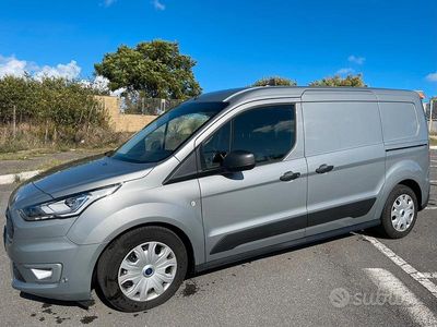 Begagnad Ford Transit Connect 100 HK (73 kW) 2023 Grå Minibuss