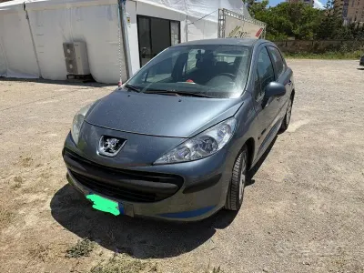 Usata Peugeot 207 88 CV (64 kW) 2007 Grigio Berlina