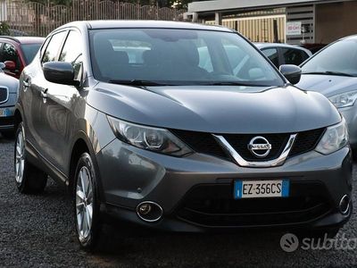 Usata Nissan Qashqai 110 CV (80 kW) 2015 Grigio SUV