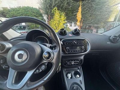 Begagnad Smart ForFour Proxy 71 HK (52 kW) 2016 Halvkombi