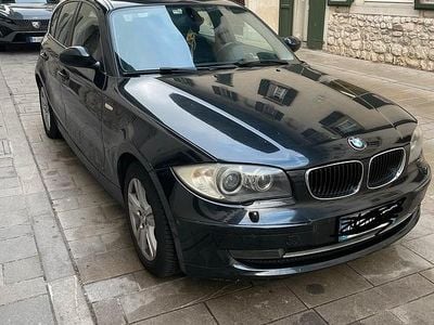 Usata BMW 118 143 CV (105 kW) 2009 Nero Utilitaria