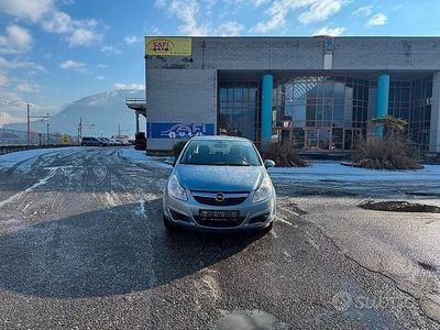 Usata Opel Corsa Enjoy 75 CV (55 kW) 2009 Blu Utilitaria