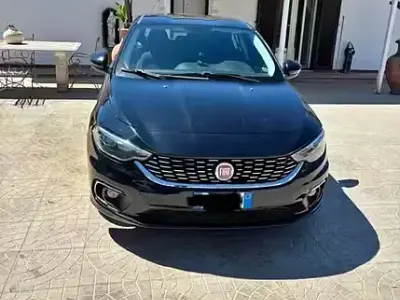 Usata Fiat Tipo 76 CV (55 kW) 2017 Nero Berlina