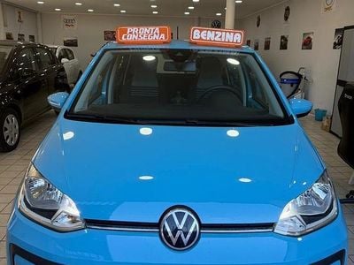 Usata VW up! 65 CV (47 kW) 2021 Blu Utilitaria