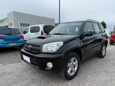 Occasion Toyota RAV4 Sol 116 ch (85 kW) 2004 Noir SUV