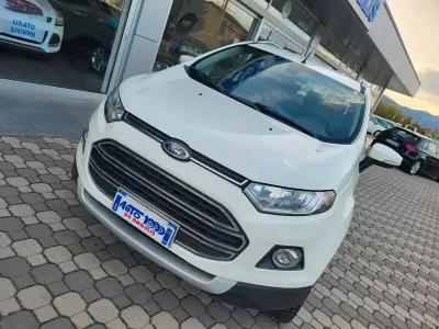 Begagnad Ford Ecosport Titanium 89 HK (65 kW) 2015 Svart SUV