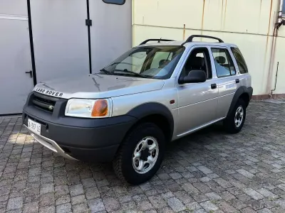 Usata Land Rover Freelander 103 CV (75 kW) 2000 Argento SUV