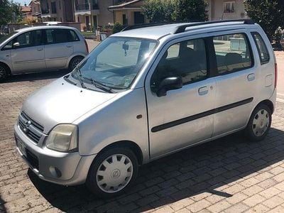 Opel Agila