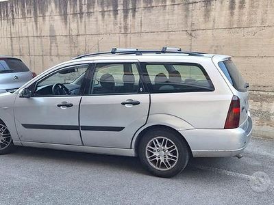Usata Ford Focus 116 CV (85 kW) 2001 Station wagon