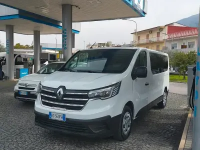 Usata Renault Trafic 150 CV (110 kW) 2026 Bianco Monovolume