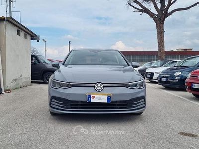 Usata VW Golf VII Life 150 CV (110 kW) 2021 Grigio Utilitaria