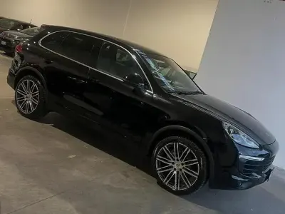 Usata Porsche Cayenne 250 CV (183 kW) 2016 Nero SUV