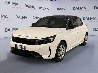 Usata Opel Corsa 101 CV (74 kW) 2024 Artik white Utilitaria