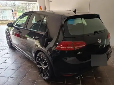 Begagnad VW Golf VII 184 HK (135 kW) 2016 Svart Sedan