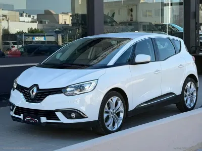 Usata Renault Scénic Business 110 CV (80 kW) 2018 Bianco