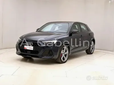 Usata Audi A1 Ambiente 150 CV (110 kW) 2020 Blu SUV