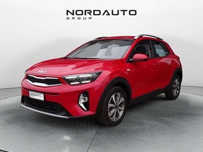 Usata Kia Stonic Urban 101 CV (74 kW) 2024 Rosso SUV