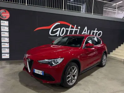 Usata Alfa Romeo Stelvio 280 CV (205 kW) 2017 Rosso SUV
