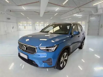 Usata Volvo XC40 Core 179 CV (131 kW) 2023 SUV