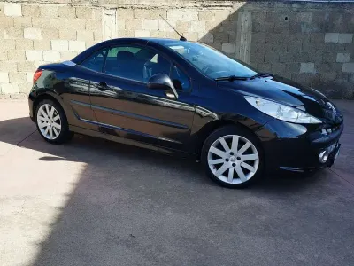 Usata Peugeot 207 109 CV (80 kW) 2008 Berlina