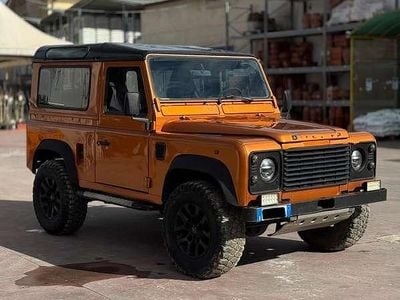 Occasion Land Rover Defender 122 ch (89 kW) 1998 Orange SUV