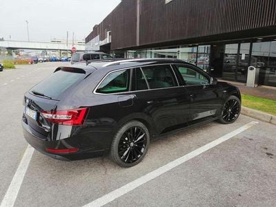 Usata Skoda Superb LAURIN & KLEMENT 190 CV (139 kW) 2017 Station wagon