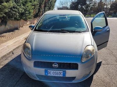 Usata Fiat Grande Punto 95 CV (69 kW) 2006 Utilitaria