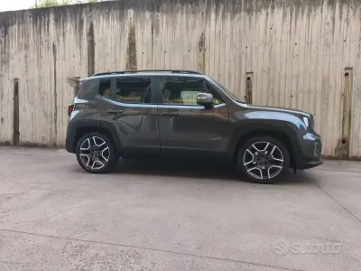 Usata Jeep Renegade Limited 120 CV (88 kW) 2019 Grigio SUV
