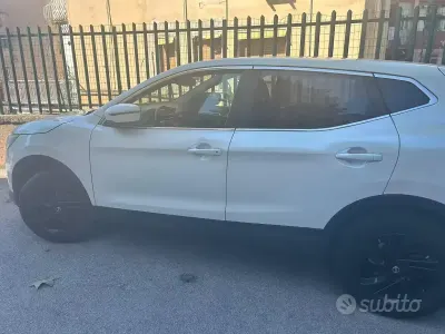 Usata Nissan Qashqai 116 CV (85 kW) 2016 Bianco SUV