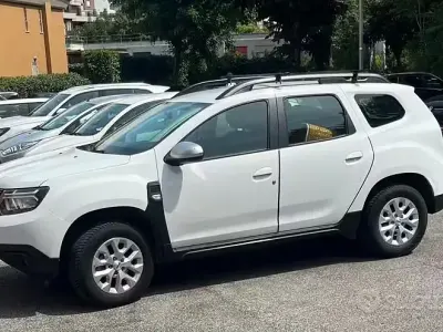 Usata Dacia Duster 101 CV (74 kW) 2023 Bianco SUV