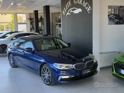 Usata BMW 530 Luxury Line 265 CV (194 kW) 2017 Blu Berlina