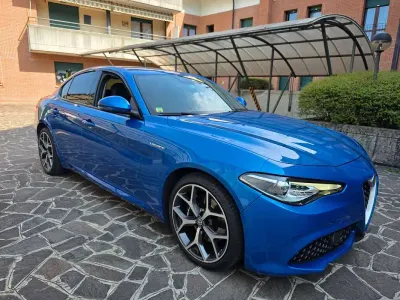 Usata Alfa Romeo Giulia Veloce 211 CV (155 kW) 2018 Blu/azzurro Berlina