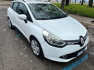 Usata Renault Clio 75 CV (55 kW) 2014 Bianco Station wagon