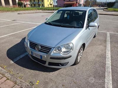 Usata VW Polo 75 CV (55 kW) 2005 Grigio Utilitaria