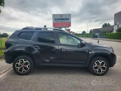 Usata Dacia Duster 114 CV (83 kW) 2019 Grigio SUV