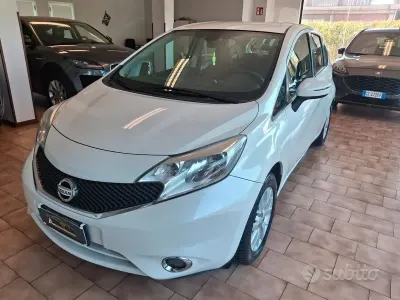 Usata Nissan Note Visia 80 CV (58 kW) 2013 Bianco Utilitaria