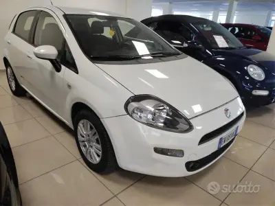 Brugt Fiat Punto Street 75 HK (55 kW) 2014 Hvid Hatchback