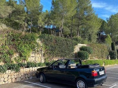 Usata VW Golf III 60 CV (44 kW) 1996 Verde Berlina