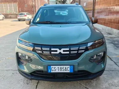 Usata Dacia Spring Extreme 18 kW (25 CV) 2023 Verde Utilitaria